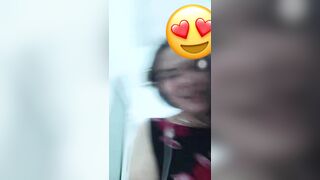 Máy bay chat sex với trai trẻ