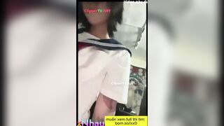 Đang sex sục cu thì bị con bạn thân phát hiện đè ra djt sướng vãi 2