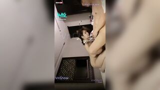 Clip sex Tàu khựa qua việt nam chơi gái còn livestream trên SWAG live - Phần 1 (Địt e