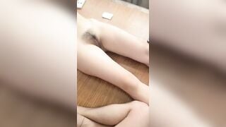Súc vật, E học sinh bị tụt quần địt xong bắt khoả thân chụp ảnh đăng tiktok
