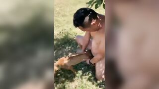 Dẫn em đi chơi rùi đâm e thật sâu