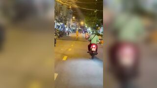 Cô gái tây hót nhất đêm nay