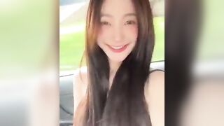 Em xinh tự thiên thần làm con cặc anh không thể ngừng cửng