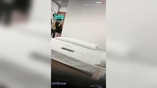 Clip sex Tàu khựa qua việt nam chơi gái còn livestream trên SWAG live - Phần 4 2