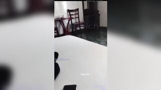 P1 bé học sinh bị 2 thg bạn học hấp diêm xuất tinh đầy lồn trong bộ đồng phục