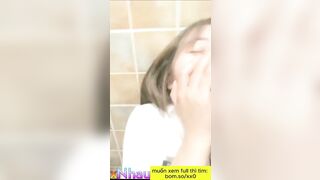 Em học sinh cấp 2 bị, thầy giáo sàm sỡ --- dâm trong nhà wc 3