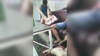 Thằng nào hát cứ hát đi tao địt cái đã vợ nó gọi về rồi