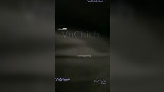 Em  sanzai2 trốn vào góc livestream public show lồn thì có người lạ tới gạ chịch