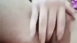 Bé hàng xóm 2