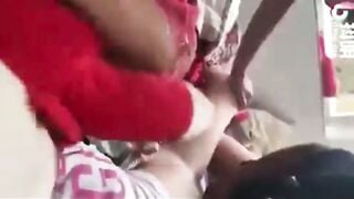Nũ khốn nạn hấp dâm con bạn thân gào thết khóc lóc mà không tha
