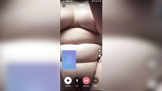 Em học sinh chubby call zalo thủ dâm móc lồn cùng bạn thân