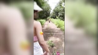 Độc lạ, Mỹ hạnh2000 show lồn thủ dâm đái ra đường gạ djt người lạ