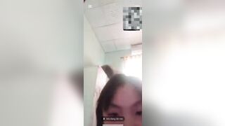 Chat sex với em học sinh Nhi mới lớn vú mới nhú chắc nịch