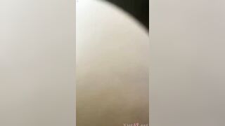 Đang thủ dâm thì bị thg bạn phát hiện nên cho nó djt để bịp mồm