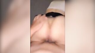 Em gái mưa bướm non tơ hồng tươi cưỡi ngựa ngang máy dập làm anh bắn tinh đầy lồn