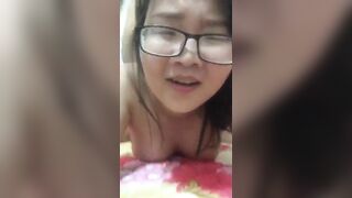 Địt em gái Sóc Trăng sướng rên đúng chất Miền Tây