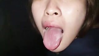 Độc lạ, Nửa đêm dâm nữ ra đường gạ người lạ bú cu đjt nhau