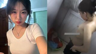 Quay Lén Các Em Gái Trong Phòng Tắm Cực Cuốn 2