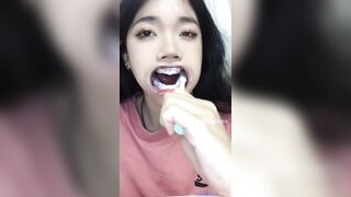 Nhỏ Này Đẹp Mà Bị Khùng Bay Ơi ( Phần 5 ) - O9x2z