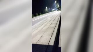 Cô gái khoe lồn trước mặt người lạ 8