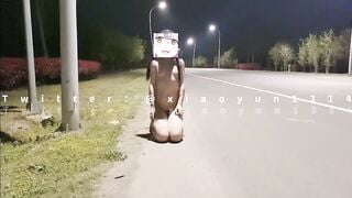 Cô gái khoe lồn trước mặt người lạ 27