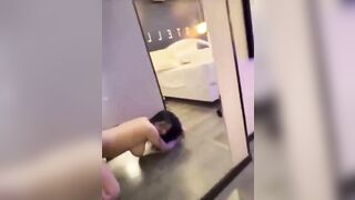 Đưa vợ thằng bạn đi nhà nghỉ doggy vú to lồn múp bắn tinh vào lồn