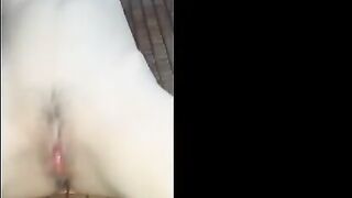 Hạ sốt cởi hết quần áo Dì trẻ ra xong bú lồn djt nhau khi ko ai ở nhà