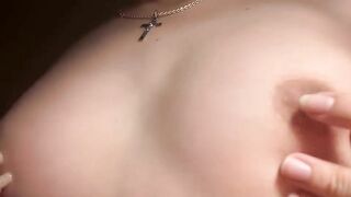 Em gái 2k9 đến từ đất Hà Thành với kĩ năng nhào bánh