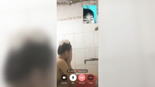 Em nó dâm đãng khoe ngực, loz suốt ngày anh em cần thì ib