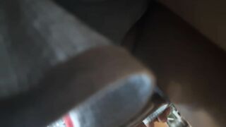 Clip quay lén dưới váy gái xinh