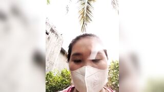 Chị mb ra vườn thủ dâm bóp vú kích thích dâm đãng