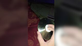 Trở về tuổi thơ và dùng chiếc đầu đĩa DVD sony và chiếc đĩa VCD phim sex Mỹ cực bạo