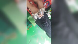 [ 25 ] | Quay lén đùi trắng nõn của chị gái trong Bách Hóa Xanh | #1