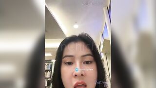 Full 30 phút, Đi thư viện mà nứng lồn MBBg thủ dâm trong Nhà sách