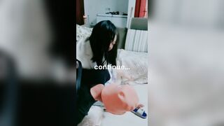 Cầm Roi Ra Trêu Con Bạn Thân Mà Nó Đưa Mồng Bảo Mày Quất Vào Đây Này Dâm Vl - Hq13a