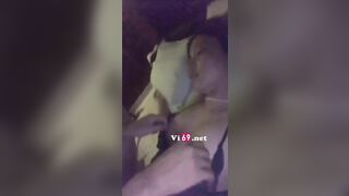 Chia tay xong em gái lộ clip với người yêu cũ