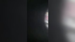 Quay lén em gái hàng xóm mới tan làm tắm khuya