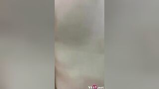 Chê chồng già ở nhà,đi chịch trai trẻ