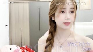 87,81Em gái Việt Anna102 xinh đẹp đáng yêu show bướm cực ngon