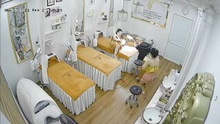 Hack cam tiệm spa 2