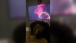 Check hàng em teen ladyboy bé lam bú cu cực dâm