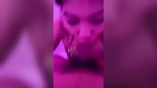 Bé thỏ ladyboy cực nhiệt tình bú cho khách