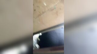 mông bạn cùng lớp