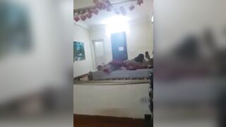 Địt thành công con em của thằng bạn dâm loli mình dây bú mút con cặc kích thích