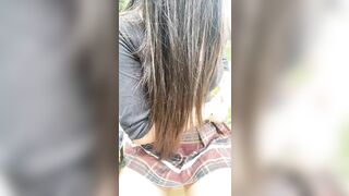 1 em gái public live shom địt ngay trong quán trà sữa