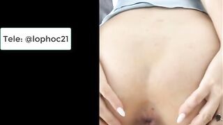E Uyển Chi 2ka9 Bị gạ show vú móc lồn khi ko có ai ở nhà