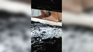 Quay mẹ vợ tắm p2