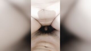 E gái dâm đãng vừa tắm vừa bú cu địt nhau với a họ trong nhà tắm