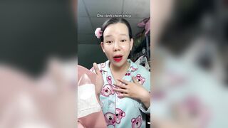 Em gái hướng dẫn sử dụng miến dán lồn
