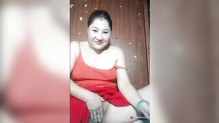 Chị mb dâm đãng khoe hàng vú to lồn thâm  nứng lồn thèm cặc trai trẻ